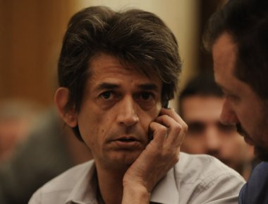 Ν.Καρανίκας: «Ευλογεί» τον πρωθυπουργό για την ομιλία του σχετικά με την... αλλαγή φύλου (φωτό)